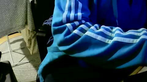 Snapshot of coyote017 chatting on January 20, 2025, 8:30 am coyote017 online show from January 20, 2025, 8:30 am