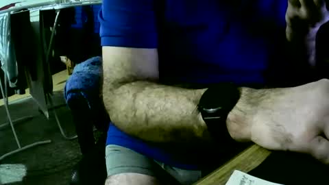 Snapshot of coyote017 chatting on February 18, 2025, 8:05 am coyote017 online show from February 18, 2025, 8:05 am