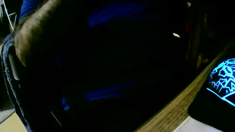 coyote017 online show from November 18, 2025, 6:01 pm