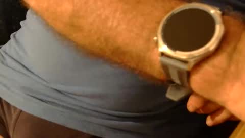 Snapshot of coyote017 chatting on May 12, 2026, 5:32 pm coyote017 online show from May 12, 2026, 5:32 pm