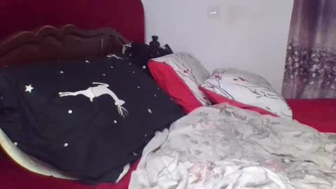 Snapshot of cozy_dion chatting on December 5, 2024, 8:55 pm Erykah online show from December 5, 2024, 8:55 pm