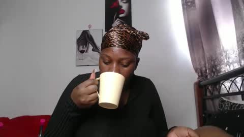 Snapshot of cozy_dion chatting on September 18, 2025, 10:39 am Erykah online show from September 18, 2025, 10:39 am