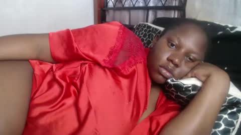 Snapshot of cozy_dion chatting on November 4, 2025, 12:04 pm Erykah online show from November 4, 2025, 12:04 pm