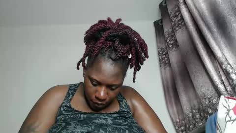 Snapshot of cozy_dion chatting on February 7, 2026, 6:22 pm Erykah online show from February 7, 2026, 6:22 pm