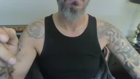 Snapshot of cpl_inlove chatting on November 8, 2025, 1:44 pm cpl_inlove online show from November 8, 2025, 1:44 pm