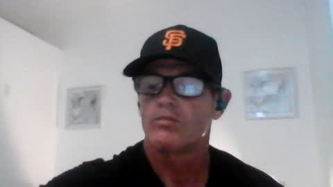 Snapshot of crackback927 chatting on July 24, 2026, 3:37 am crackback927 online show from July 24, 2026, 3:37 am