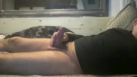 crapaud75018 online show from January 1, 2025, 3:23 am