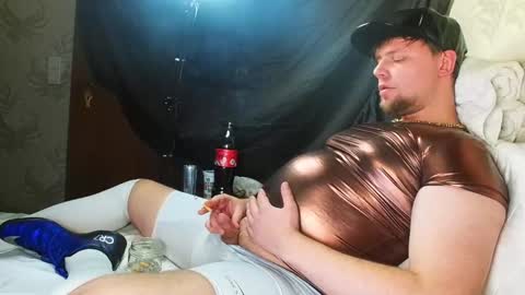 Snapshot of cravingboy chatting on January 3, 2025, 7:50 pm robin online show from January 3, 2025, 7:50 pm