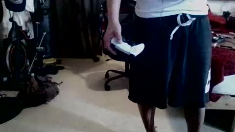 drbucknaked online show from April 19, 2026, 1:05 am