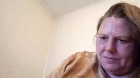Crazy7red online show from June 18, 2026, 10:03 pm