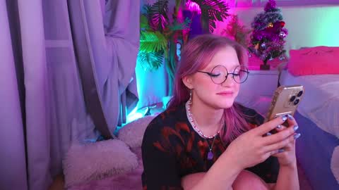 Sonya online show from December 29, 2024, 1:24 am