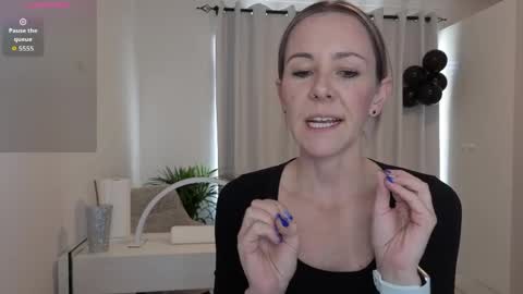 Stacy 2pm to 6pm mon-fri 3 CAT online show from April 22, 2026, 1:01 pm