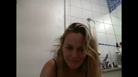 Anny online show from January 30, 2025, 7:15 pm