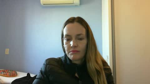 Anny online show from September 11, 2025, 10:59 am