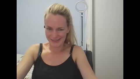 Anny online show from January 15, 2026, 12:26 am