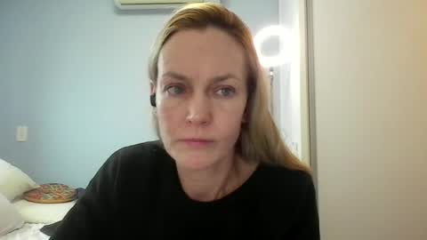 Snapshot of crazyanny chatting on June 11, 2026, 10:46 am Anny online show from June 11, 2026, 10:46 am