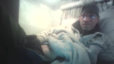 crazybuilder1 online show from November 30, 2025, 2:48 am