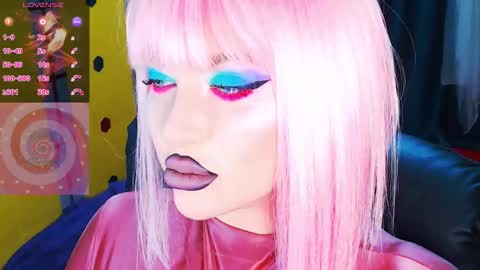 Roxy online show from September 20, 2025, 4:41 pm