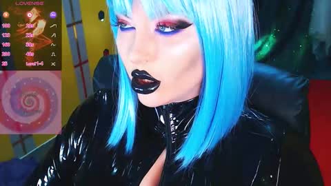 Roxy online show from November 2, 2025, 2:30 pm