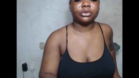 crazyslut17 online show from October 3, 2025, 9:56 pm