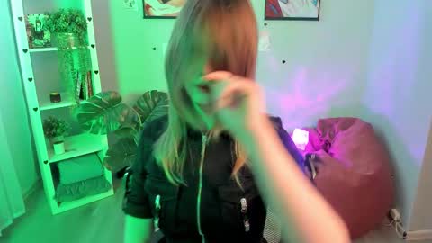 Alice online show from February 21, 2026, 1:12 pm