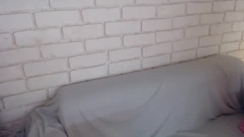 Crazyy Girl  online show from December 19, 2025, 6:04 pm