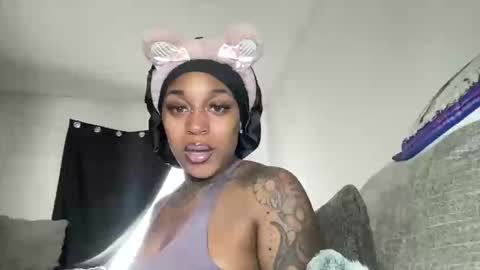 Snapshot of creame_sensation chatting on April 6, 2026, 4:52 pm PHANTOMTARGARYENXXX online show from April 6, 2026, 4:52 pm