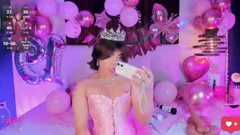 Snapshot of creamy_angelo chatting on June 30, 2026, 8:54 pm creamy_angelo online show from June 30, 2026, 8:54 pm
