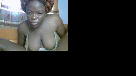 Snapshot of creamypussyxx chatting on November 18, 2025, 1:04 pm creamypussyxx online show from November 18, 2025, 1:04 pm