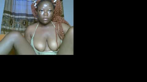 Snapshot of creamypussyxx chatting on November 19, 2025, 5:51 am creamypussyxx online show from November 19, 2025, 5:51 am