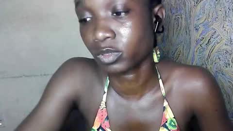 creamyxsugar online show from September 23, 2025, 5:49 pm