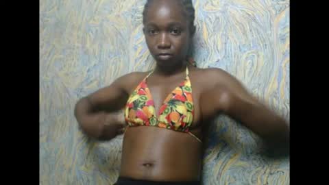 creamyxsugar online show from September 26, 2025, 2:48 am