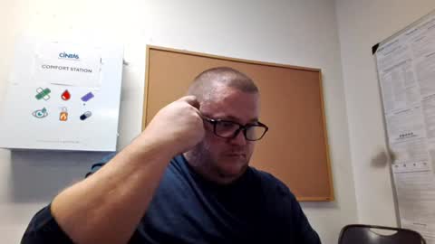 The hopeless romantic online show from December 8, 2024, 4:14 am