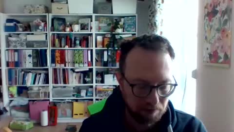 Snapshot of creloxp chatting on November 11, 2025, 8:03 am creloxp online show from November 11, 2025, 8:03 am