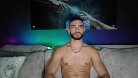 CRHISTIAN online show from February 25, 2026, 3:16 am