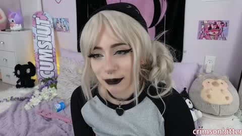 Crimson Kitten online show from January 20, 2025, 7:36 am