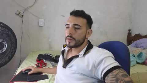 cris_simons online show from December 2, 2024, 3:47 am