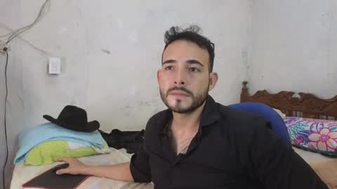 cris_simons online show from December 7, 2024, 9:22 pm