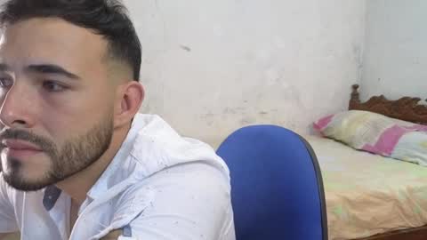 cris_simons online show from January 26, 2025, 8:45 pm