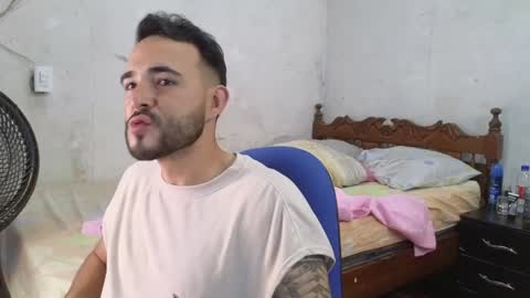 cris_simons online show from January 29, 2025, 10:53 pm