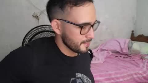 cris_simons online show from February 14, 2025, 10:47 pm