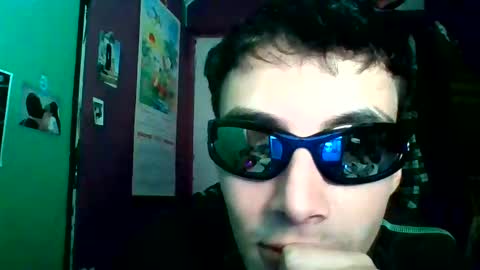 Snapshot of crisanto669 chatting on May 22, 2026, 1:13 am Crisanto online show from May 22, 2026, 1:13 am
