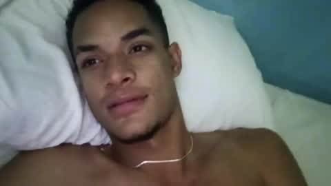 crishot1125 online show from February 17, 2026, 2:52 am