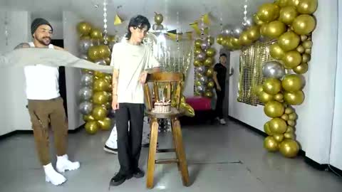 crismens online show from January 19, 2025, 9:11 am