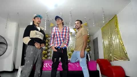 crismens online show from February 7, 2025, 3:23 am