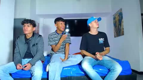 crismens online show from September 12, 2025, 5:57 pm