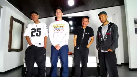 crismens online show from October 4, 2025, 11:41 am