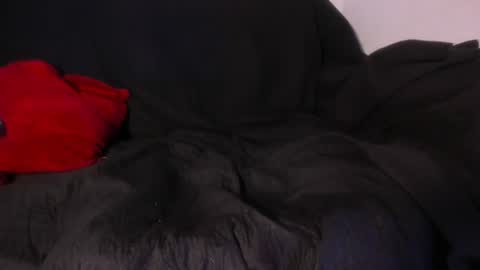 Snapshot of criss_zuri chatting on July 28, 2026, 4:39 pm criss_zuri online show from July 28, 2026, 4:39 pm