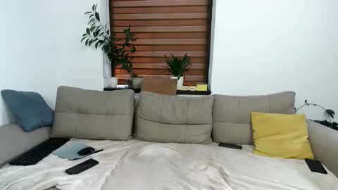 Crista-Elio online show from May 23, 2026, 3:27 pm