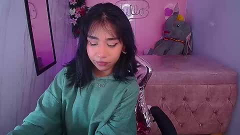Snapshot of cristal1_ch chatting on October 10, 2025, 11:20 am cristal1_ch online show from October 10, 2025, 11:20 am
